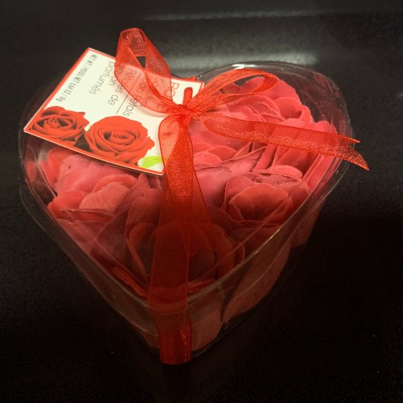 Rose scented Rose Petals
